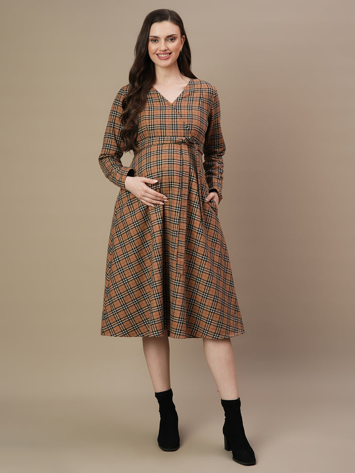 Pregnancy Woolen Midi Dress with Belt